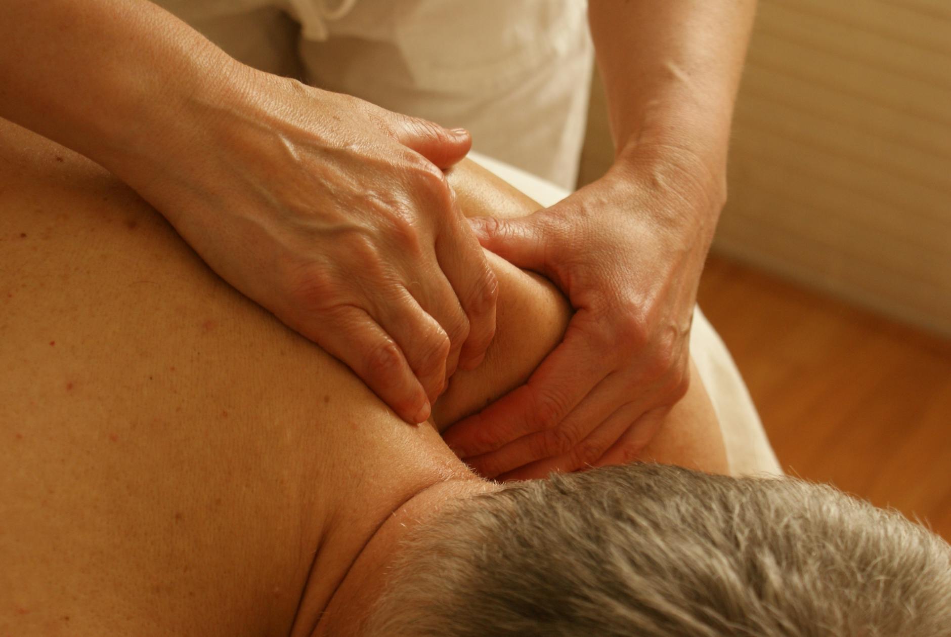 Quiromasaje Gandia, masajes terapéuticos Gandia, masaje relajante Gandia, terapia manual Gandia